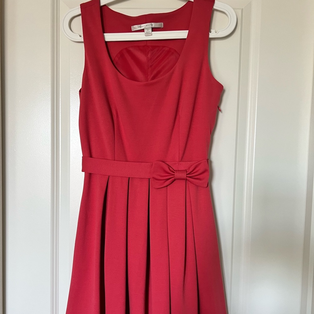 Adorable coral summer dress!